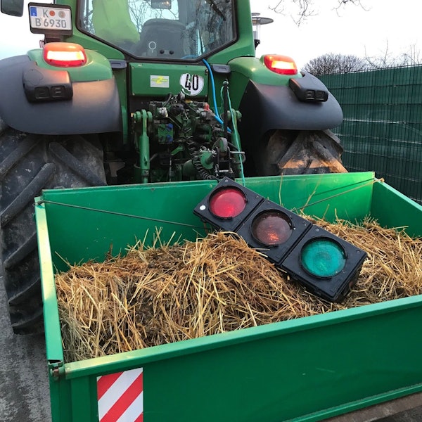 Trecker-Demo in Hürth und Köln
