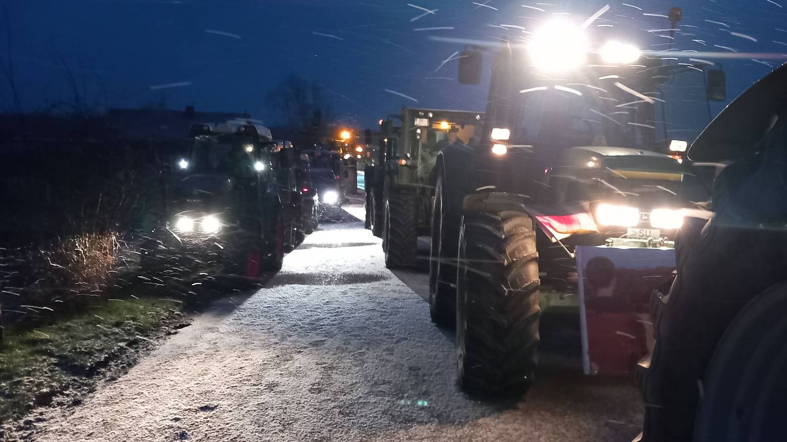 Bauerndemonstrationen Konvoi von Wachtberg nach Bonn ab Villip