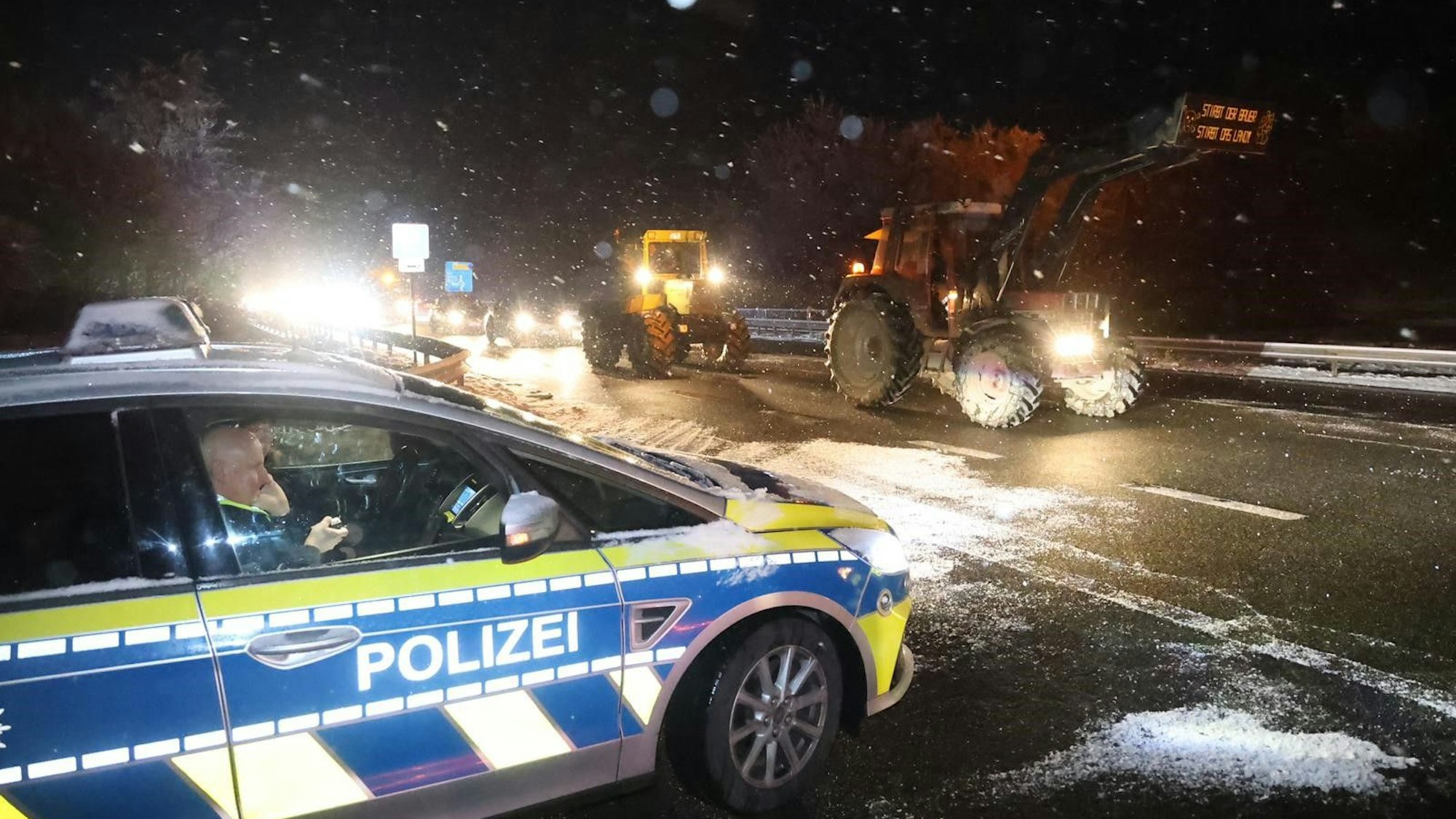 Rund um Blankenheim geht auf der B51 nichts mehr