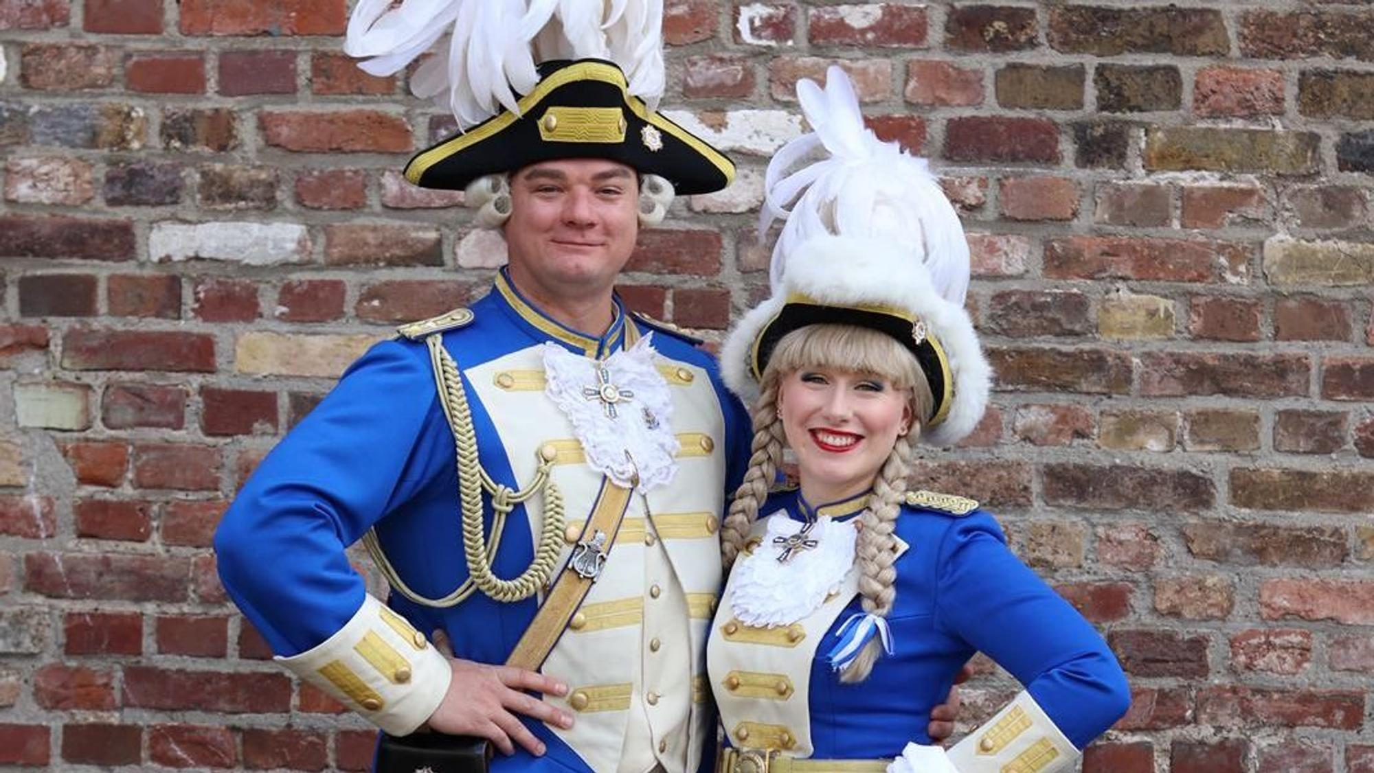 Lena Debbe und Maximilian Masgai vom Garde-Korps Köln.