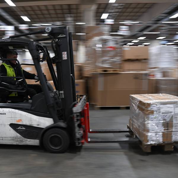 Einen Achtungserfolg erzielte die Logistik-Branche innerhalb der schwächelnden Gewerbe-Investments.