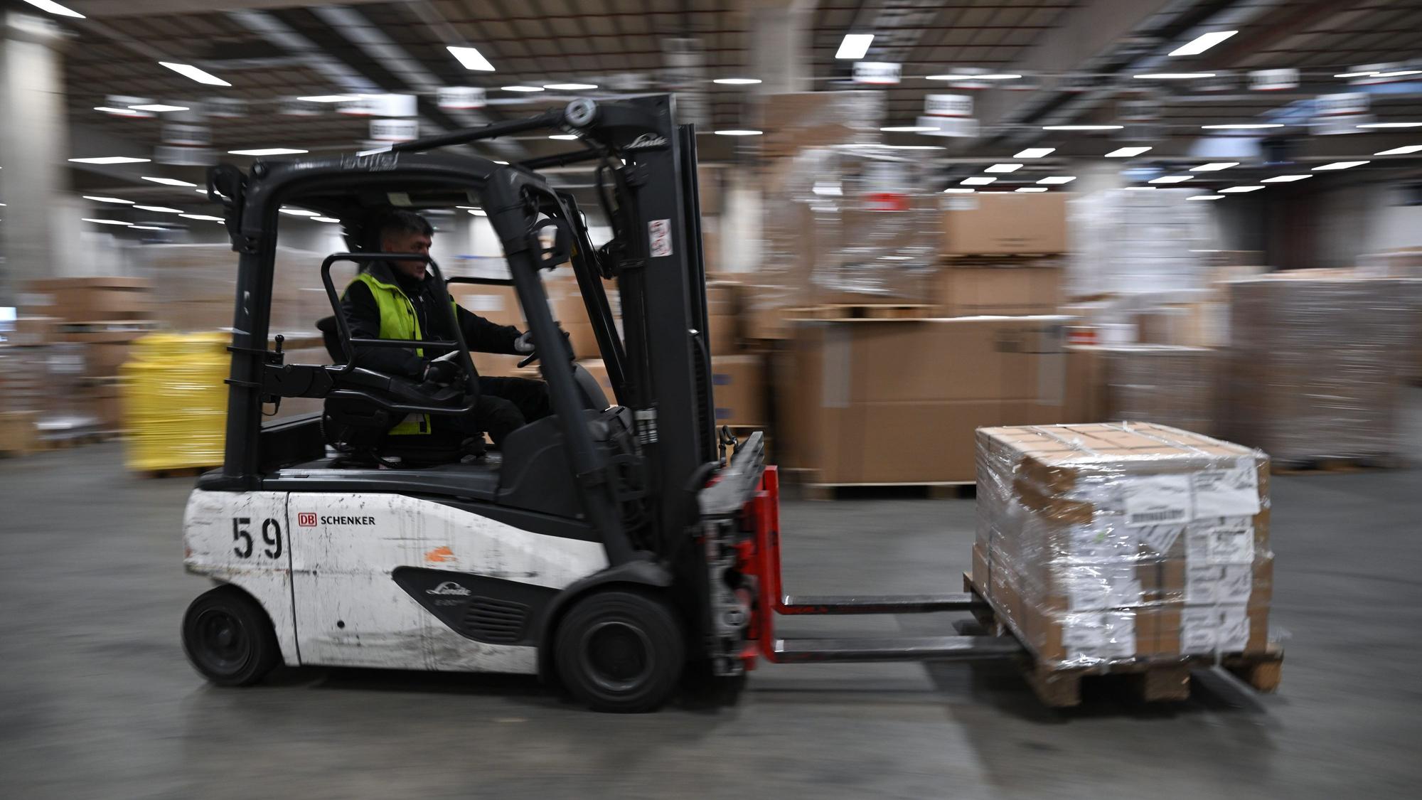 Einen Achtungserfolg erzielte die Logistik-Branche innerhalb der schwächelnden Gewerbe-Investments.