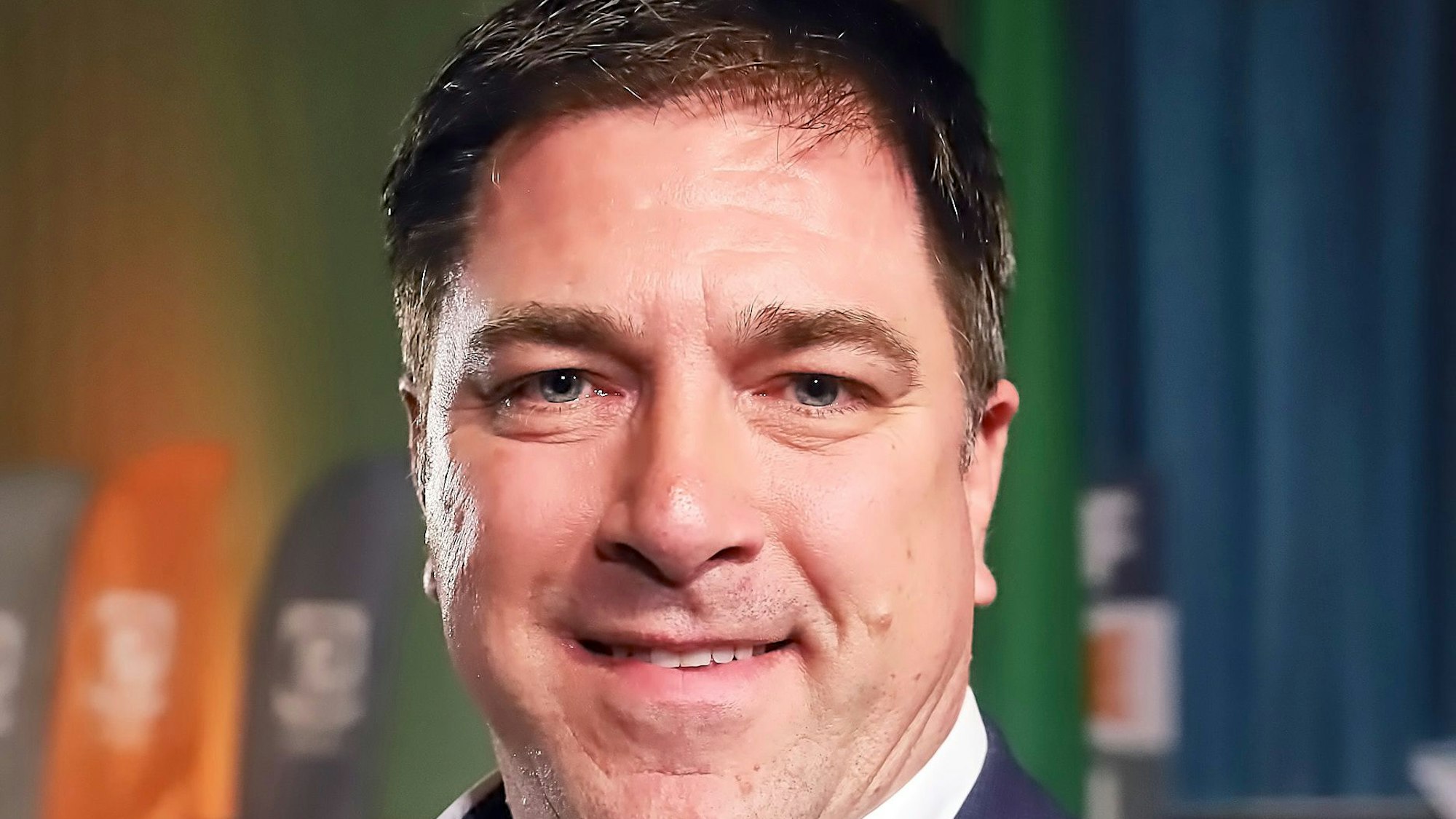 Das Bild zeigt eine Porträtaufnahme von Stefan Grieshaber