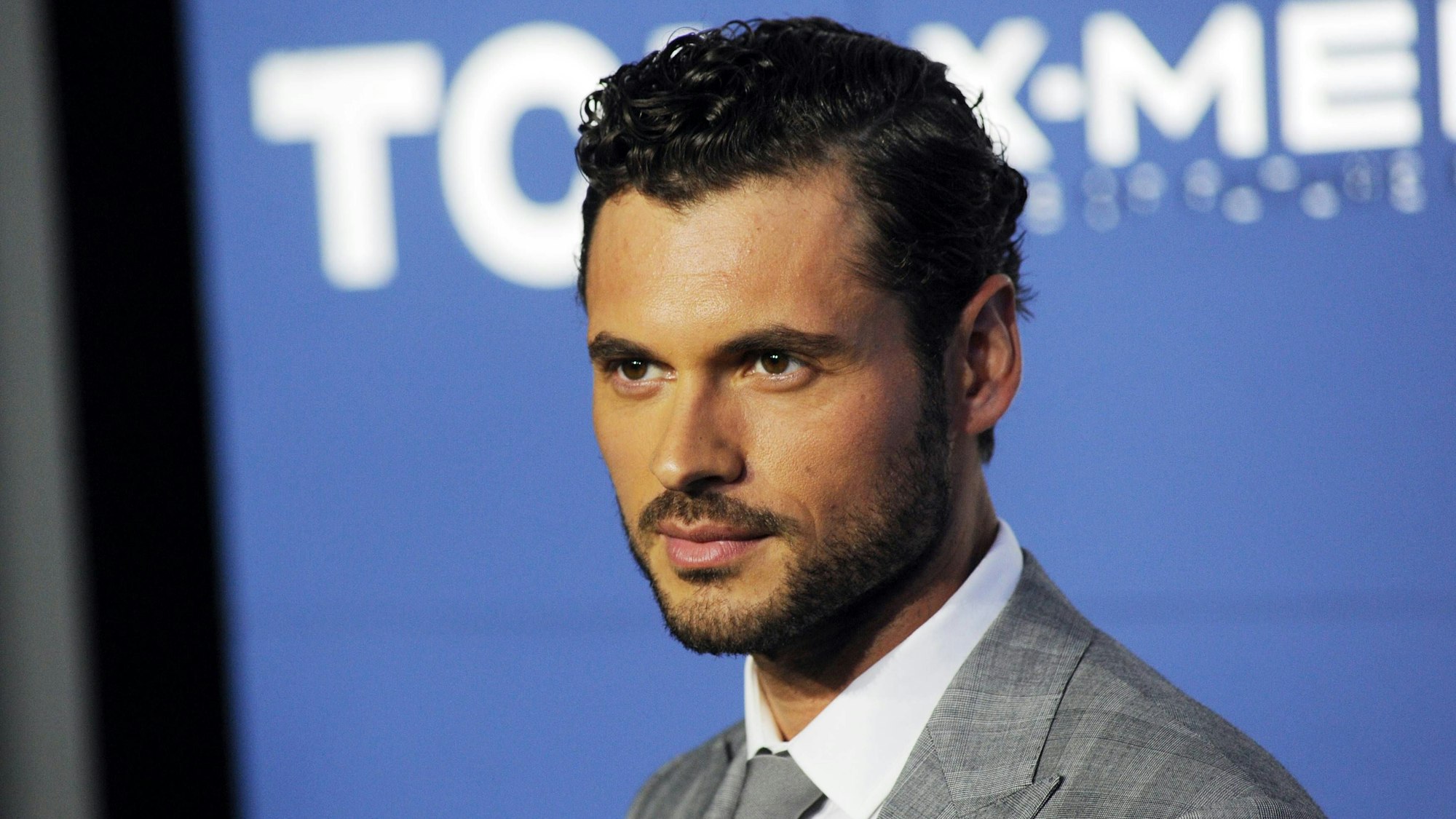 Adan Canto bei einer Filmpremiere.