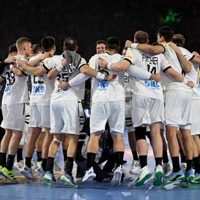 Deutschlands Spieler jubeln über den Sieg