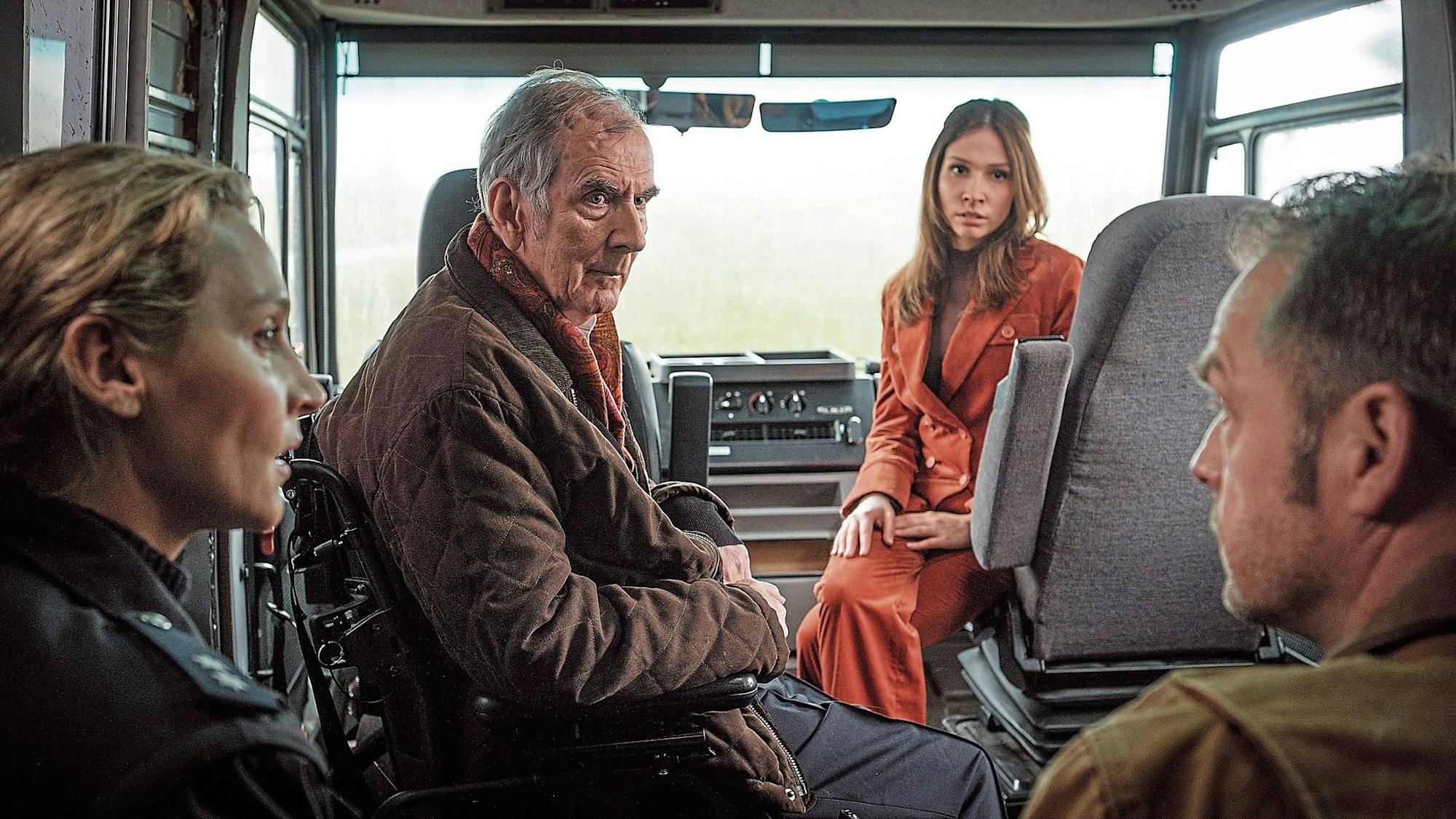 Rückkehr zu „Nord bei Nordwest“: Peter Prager (Mitte) als Geheimdienstler Reimar Vogt.