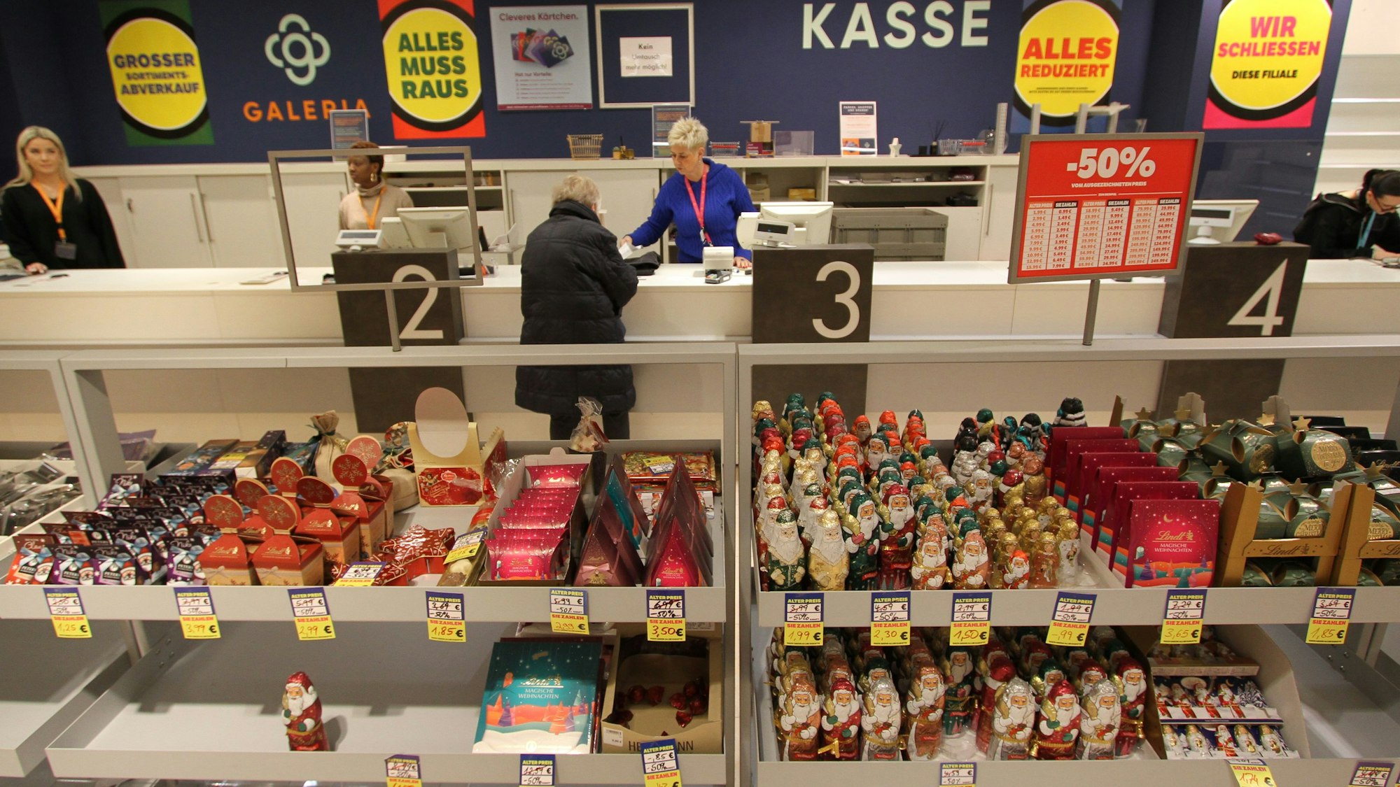 Galeria Kaufhof an der Siegburger Kaiserstraße schließt