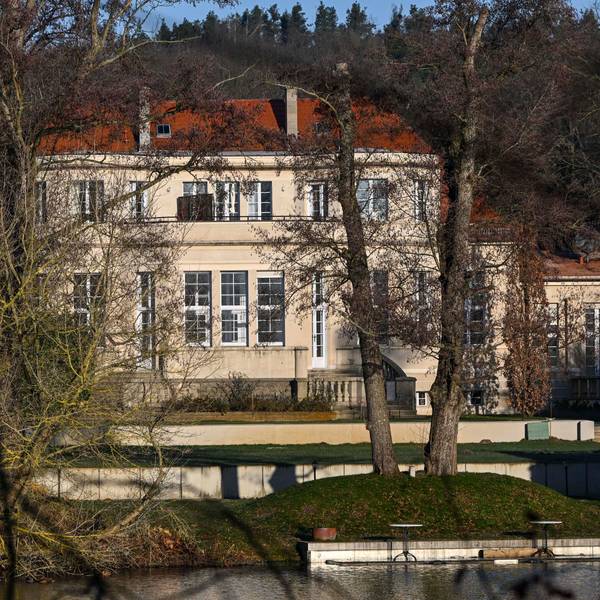 In diesem Gästehaus in Potsdam sollen AfD-Politiker nach einem Bericht des Medienhauses Correctiv im November an einem Treffen teilgenommen haben. Daran soll auch der bekannteste Vertreter der rechtsextremen Identitären Bewegung, Martin Sellner, teilgenommen haben.