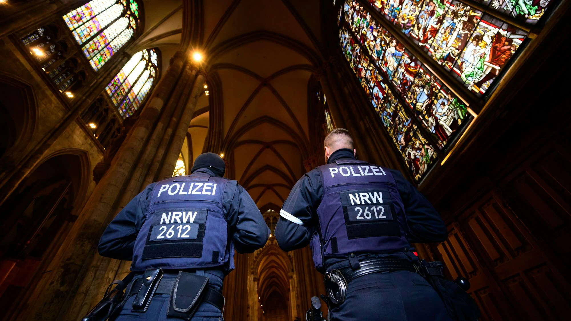 Sternsinger - Dom - Polizei