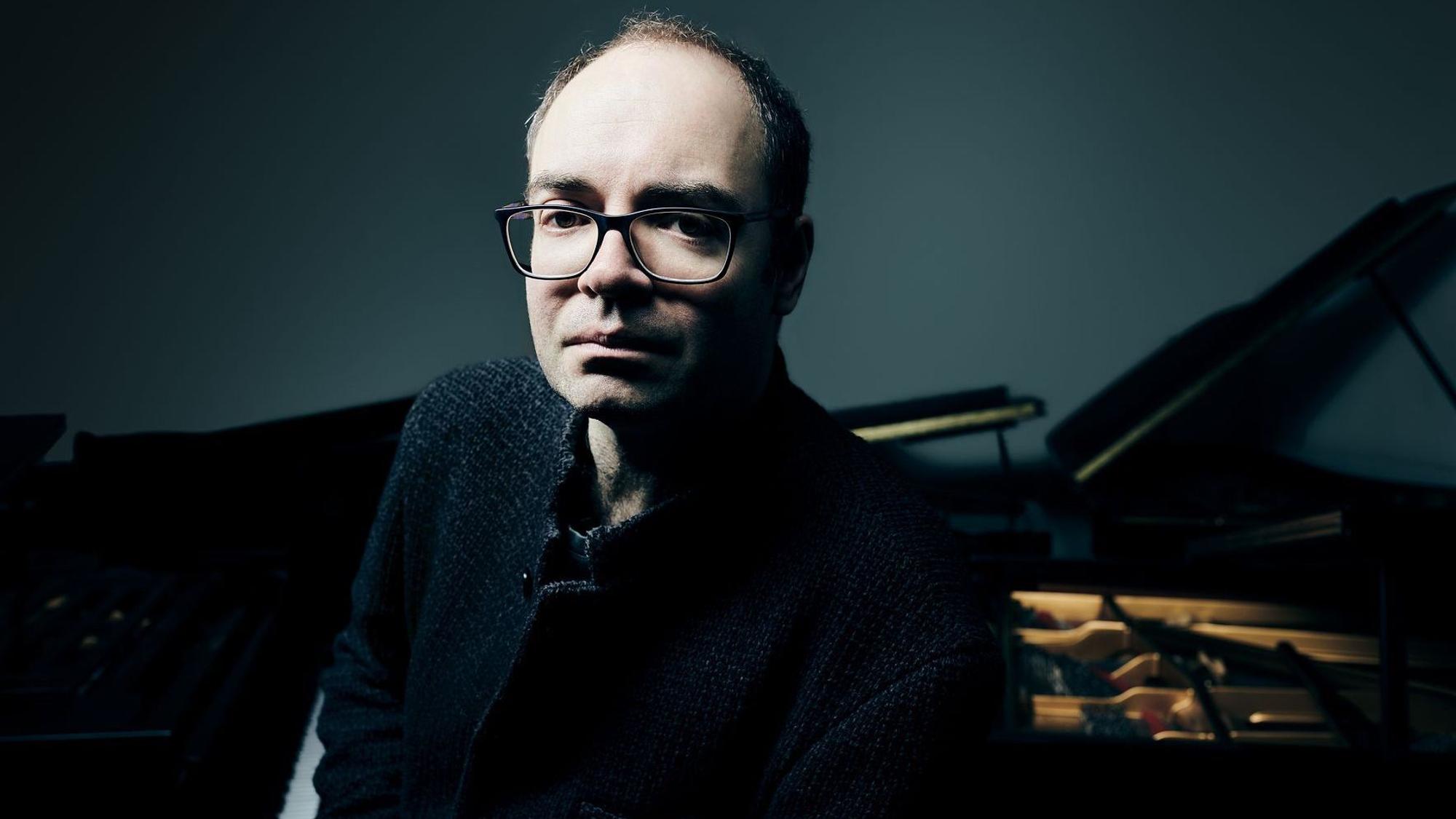 Starpianist Alexander Melnikov.
