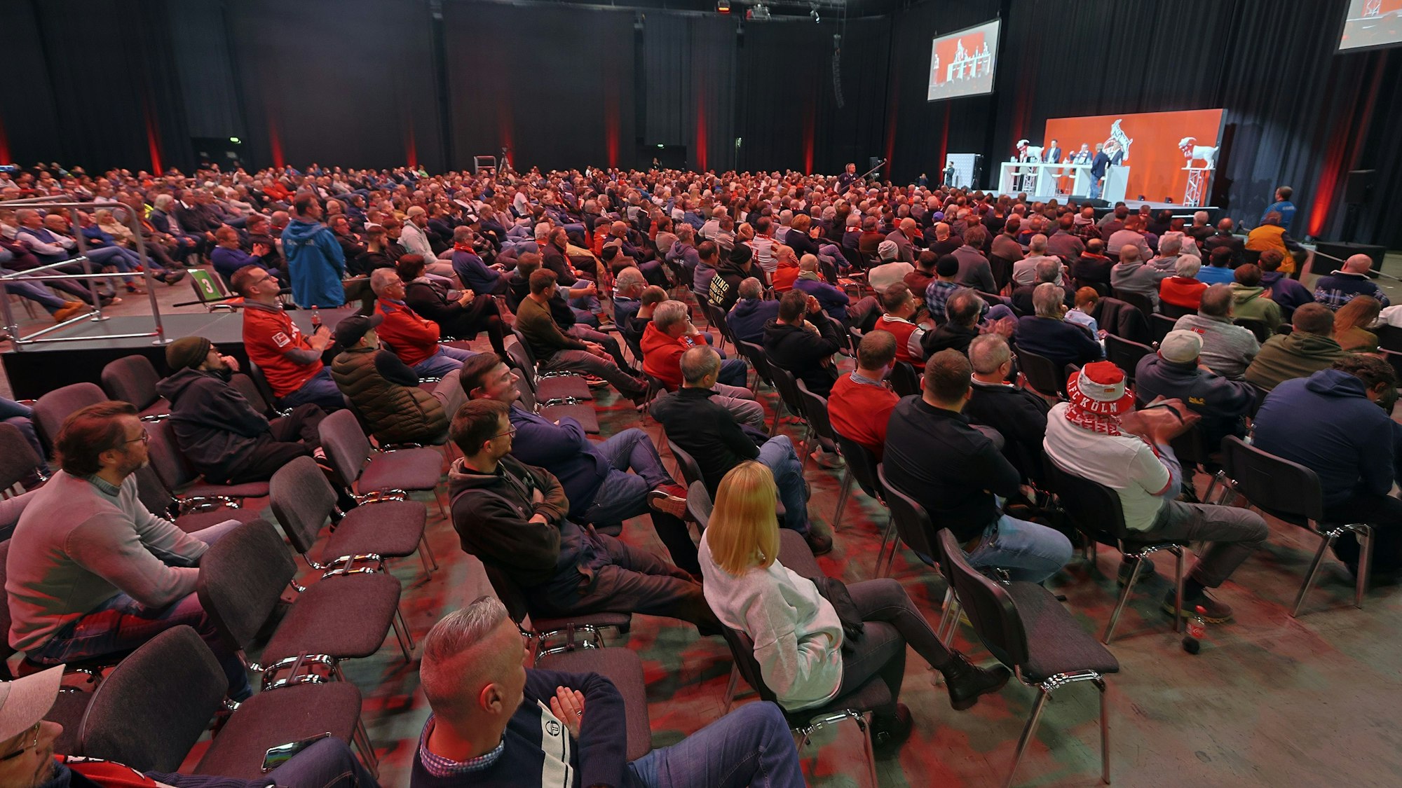 1. FC Köln, MMC-Studios, Mitgliederstammtisch, Mitglieder (1. FC Köln), 10.01.2024, Bild: Herbert Bucco