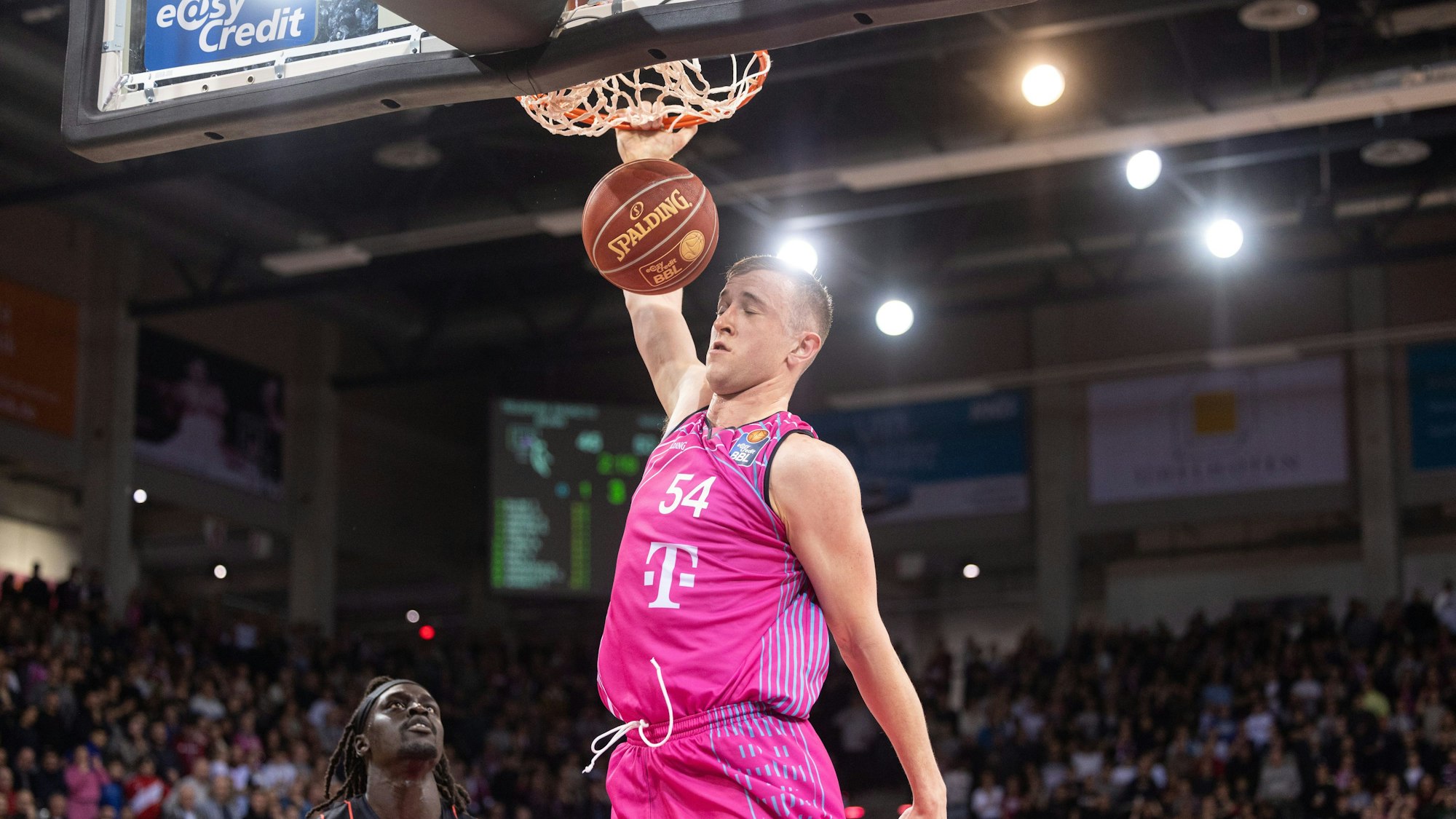 Im September wird es für Thomas Kennedy und die Baskets ernst.