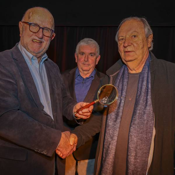 Klaus Grewe (v.l.), Erwin Grosche und Wilfried Schmickler am 13.01.2024 bei der Verleihung der Morenhovener Lupe in der Krea Morenhoven in Swisttal Morenhoven.