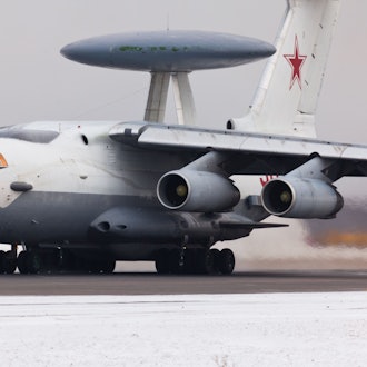 Ein russisches Aufklärungsflugzeug des Typs A50U in Nowosibirsk (Archivbild)