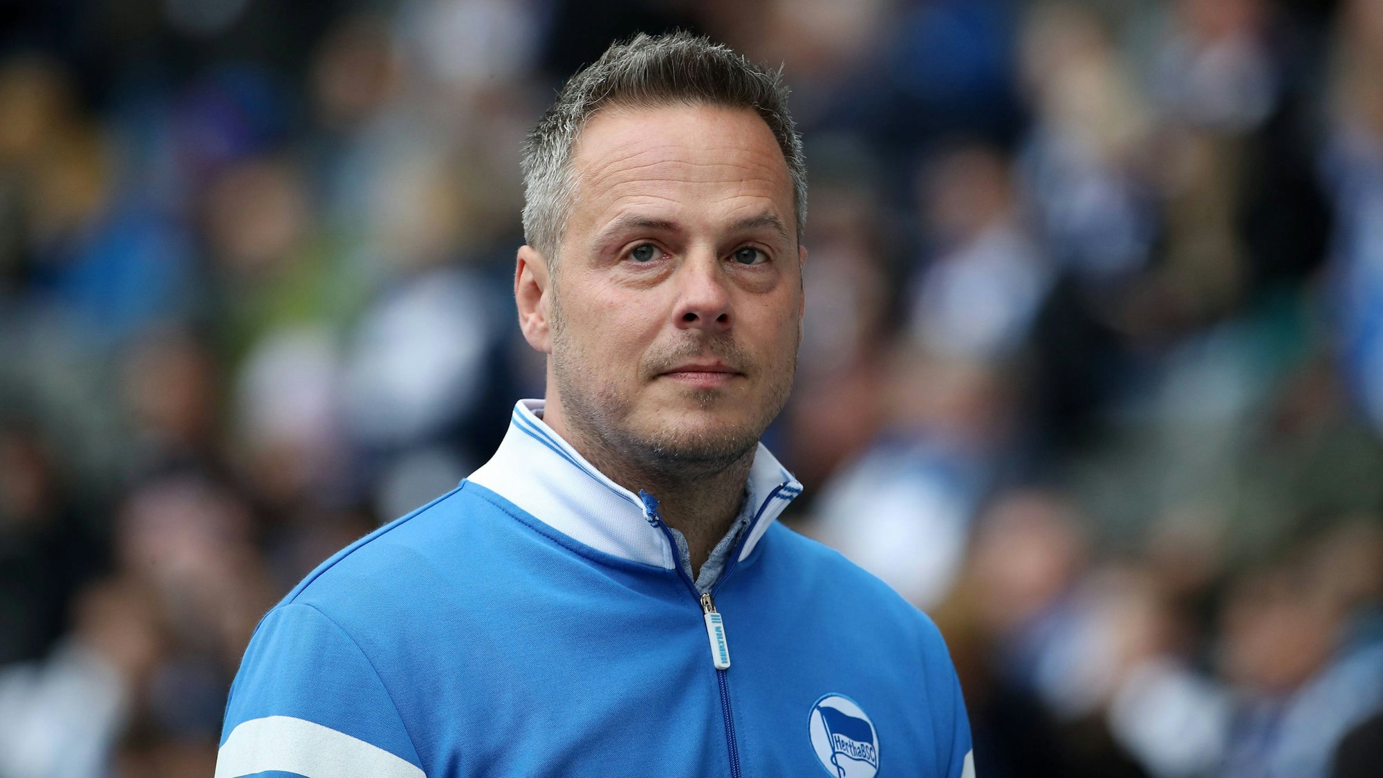 Fußball-Zweitligist Hertha BSC trauert um seinen Präsidenten Kay Bernstein.