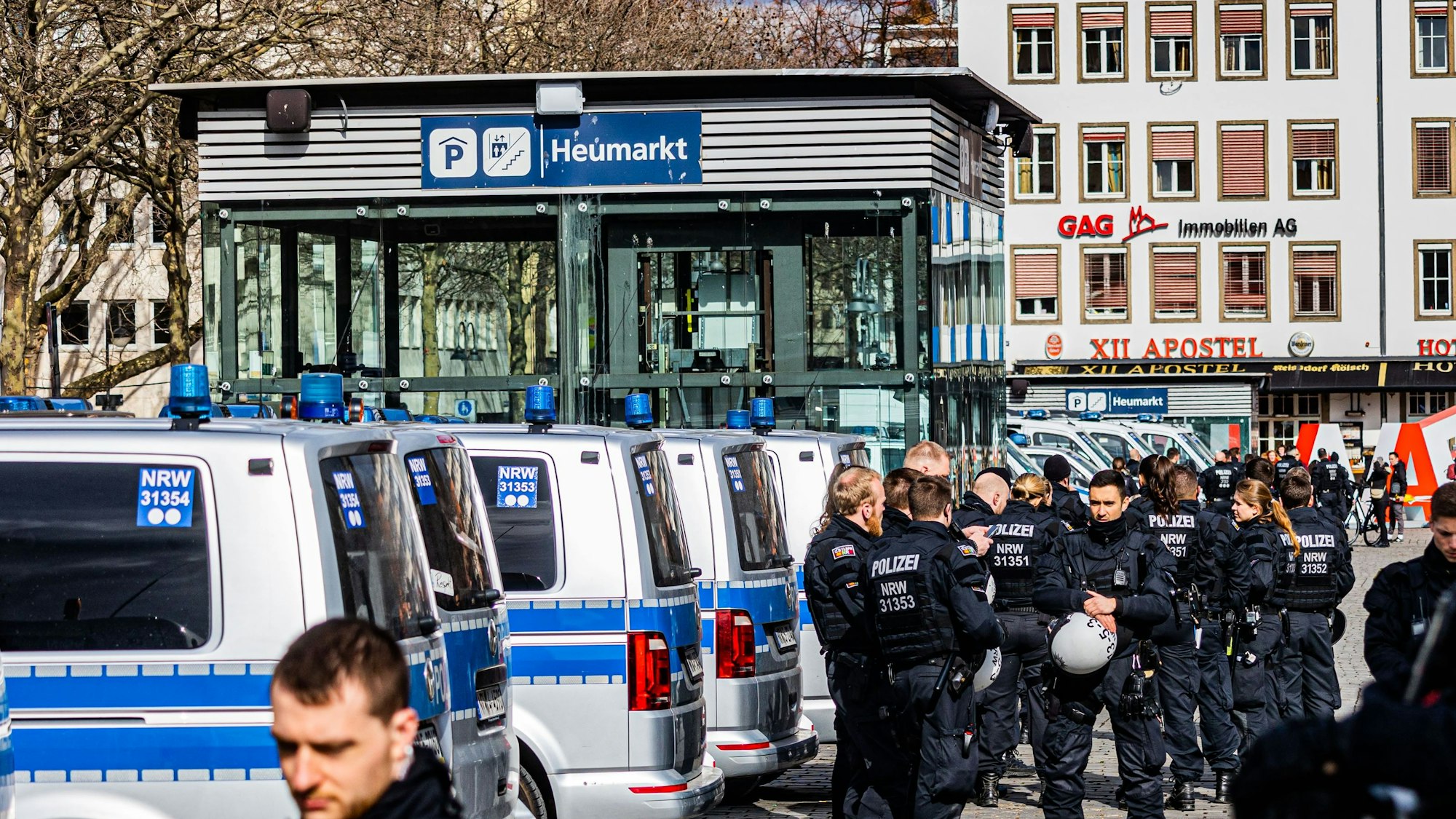 Demo am Kölner Heumarkt (Archivbild)