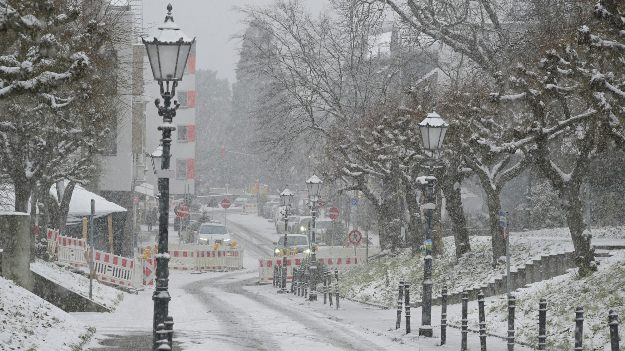 Wintereinbruch Bensberg-Gladbach-Herrenstrunden