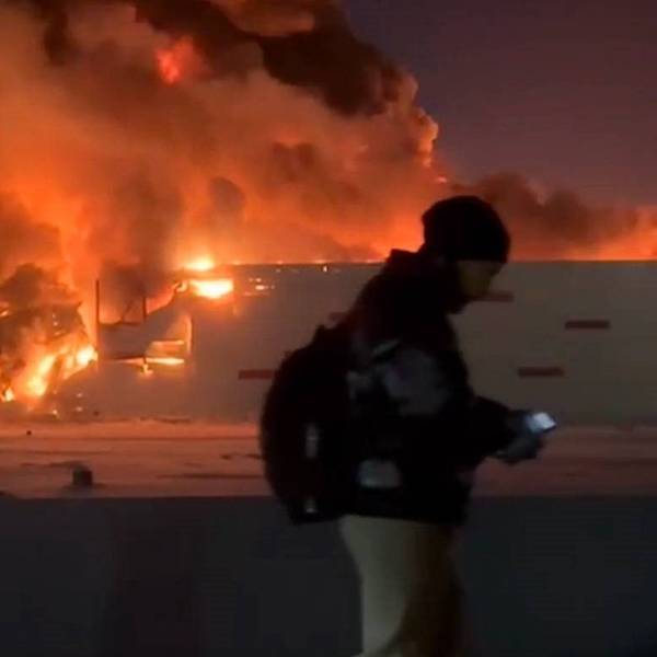 Bereits am vergangenen Wochenende war es in St. Petersburg zu einem Großfeuer gekommen. Nun hat die Ukraine die Stadt offenbar erstmal angegriffen.