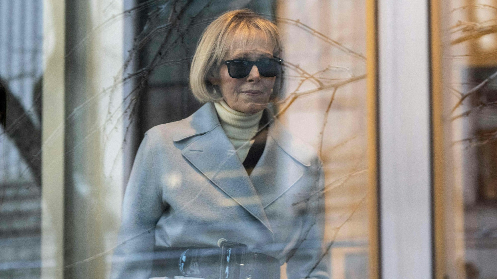 Die ehemalige Kolumnistin E. Jean Carroll erscheint beim Gericht in Manhattan.