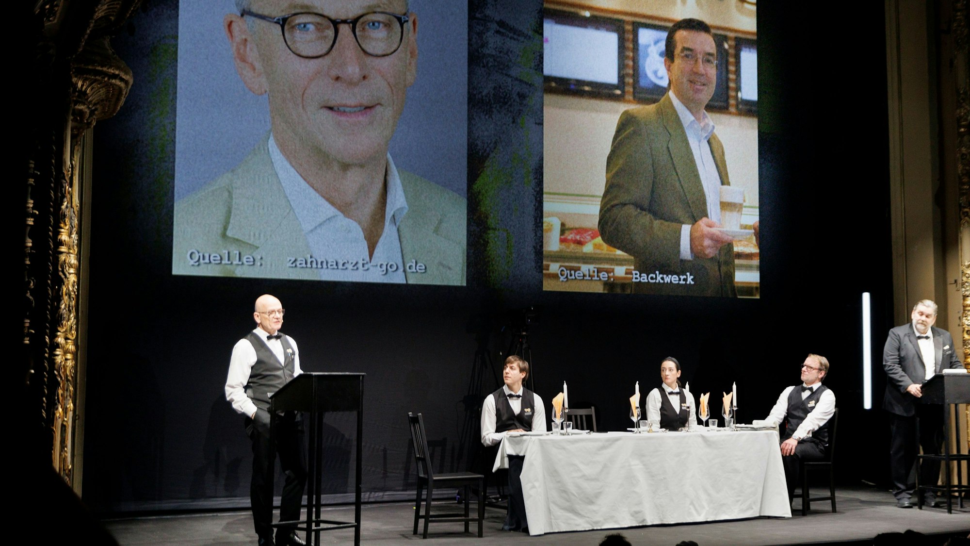 Berlin: Die Schauspieler Veit Schubert (v.l.n.r.), Max Gindorf, Constanze Becker, Oliver Kraushaar und Andreas Beck spielen bei einer szenischen Lesung auf der Bühne des Berliner Ensemble weitere Details zu einem Treffen von AfD-Politikern, Rechtsextremisten und Unternehmer.