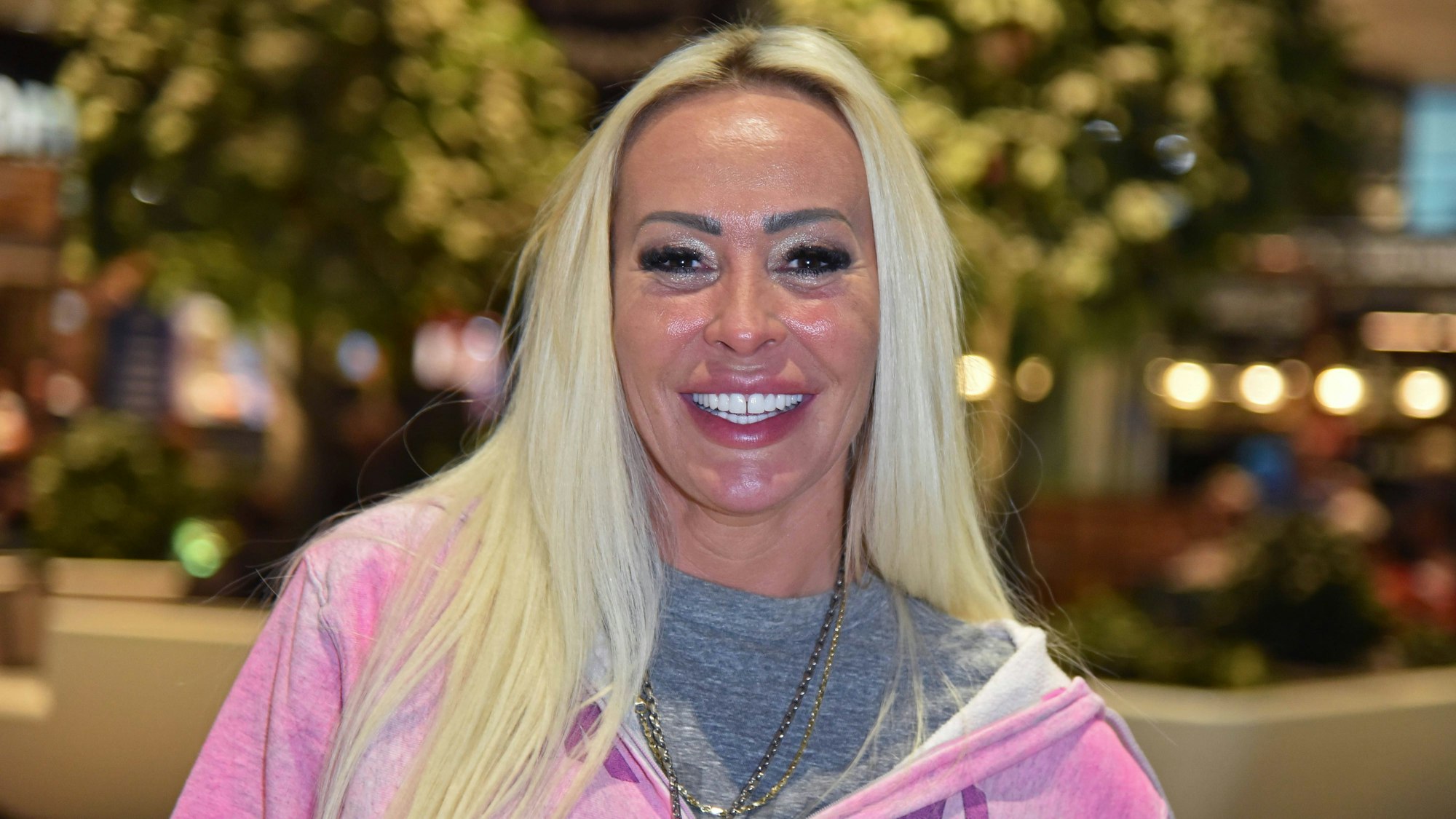 Cora Schumacher hat das Dschungelcamp überraschend verlassen. Die RTL-Sendung ist am 19. Januar in ihre 20. Ausgabe gestartet.