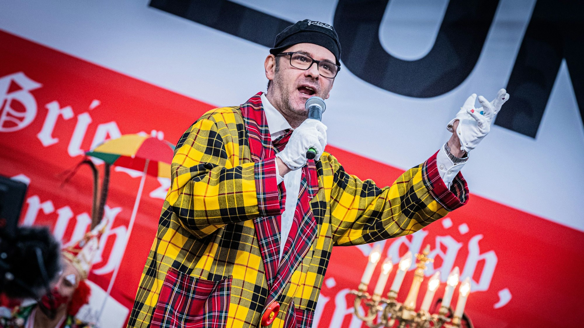 Dauergast auf den Karnevalsbühnen: Marc Metzger gehört als Blötschkopp zu den beliebtesten Rednern.