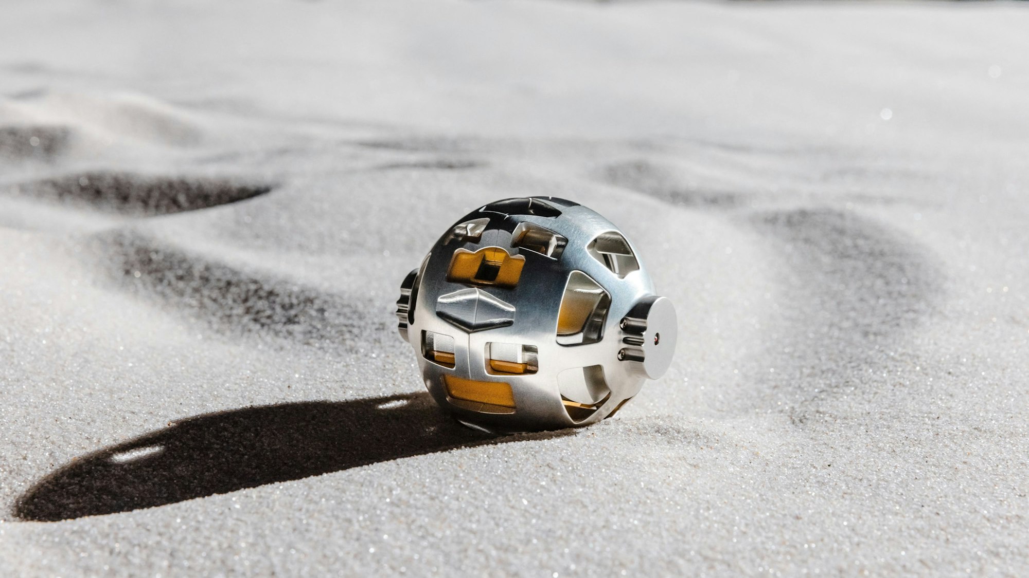 Der Name Slim ist eine Abkürzung für „Smart Lander for Investigating Moon“ (Intelligentes Landemodul zur Erforschung des Mondes).