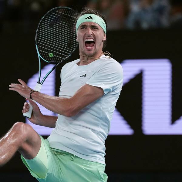Alexander Zverev aus Deutschland jubelt nach seinem Sieg.