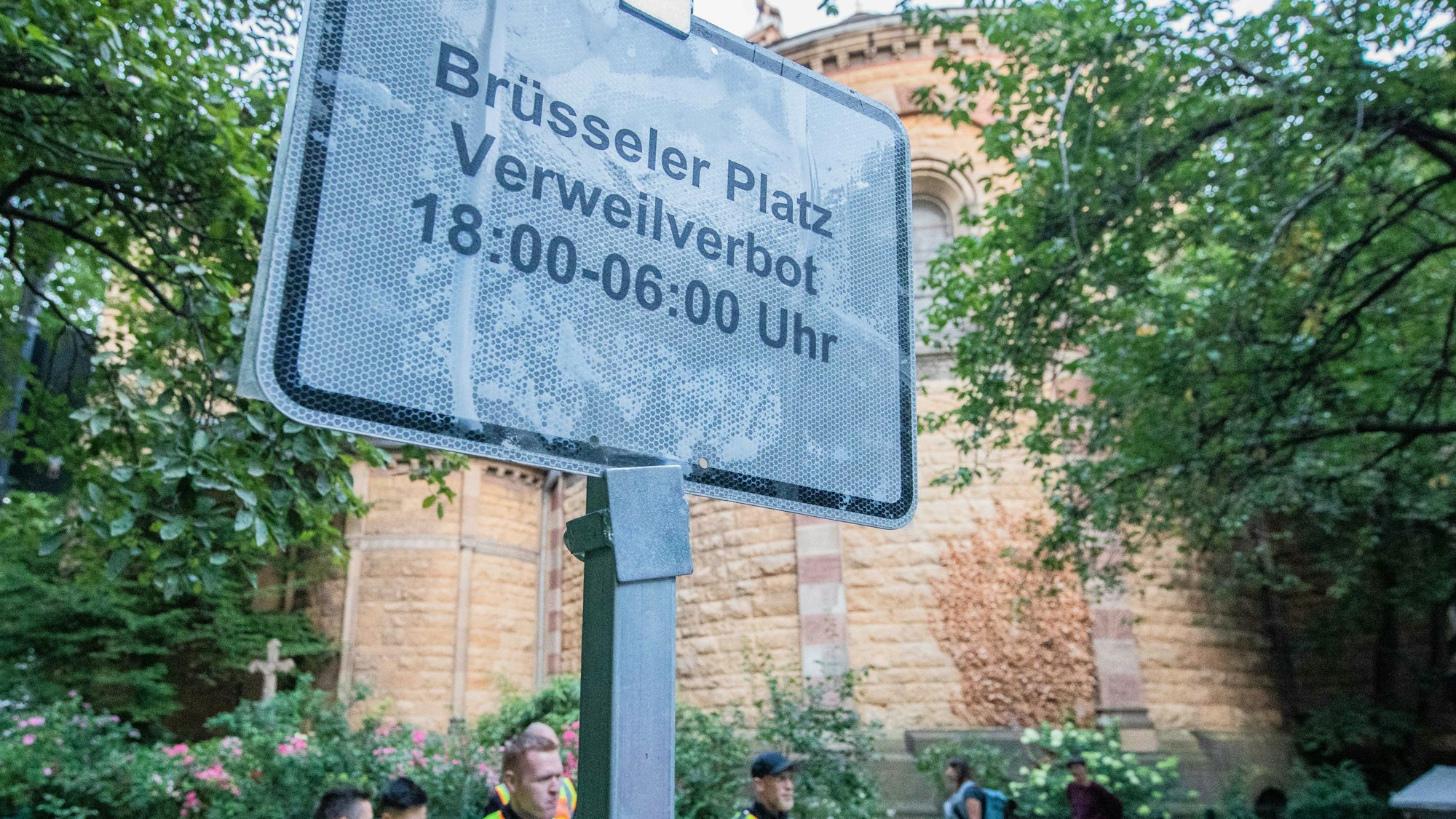 Mit dem Ordnungsamt unterwegs durch die Kölner Nacht