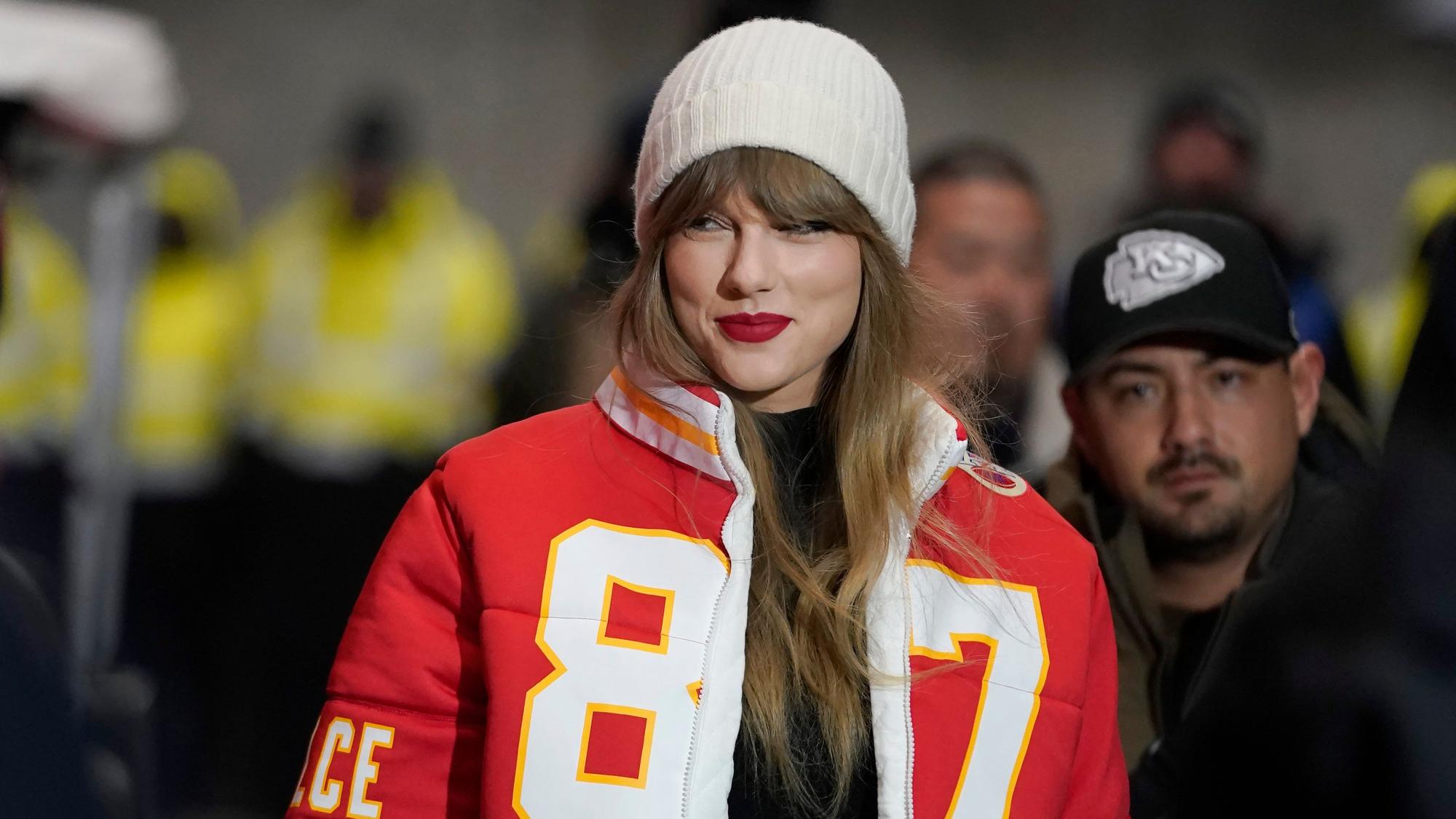 Taylor Swift bei einem NFL-Spiel.
