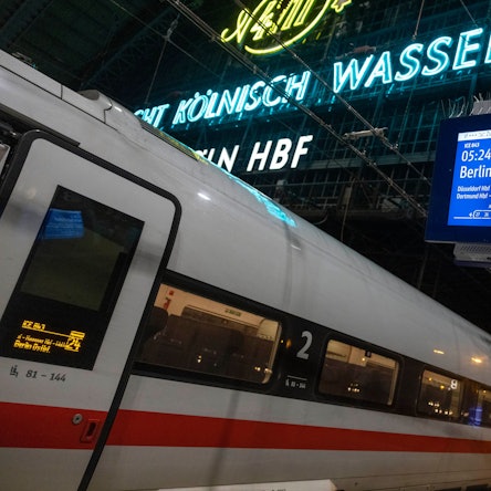 Stillstand auch häufig am Hauptbahnhof Köln: Die Lokführer-Gewerkschaft GDL bestreikt seit der Nacht zu Mittwoch die Deutsche Bahn. (Archivbild)