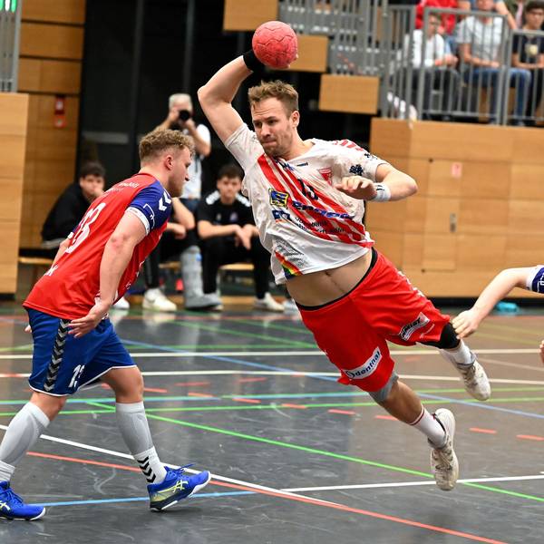 01.09.2023, Handball-Longericher SC Köln-Düsseldorf
mitte: Dustin Thöne (Longerich)
Foto: Uli Herhaus