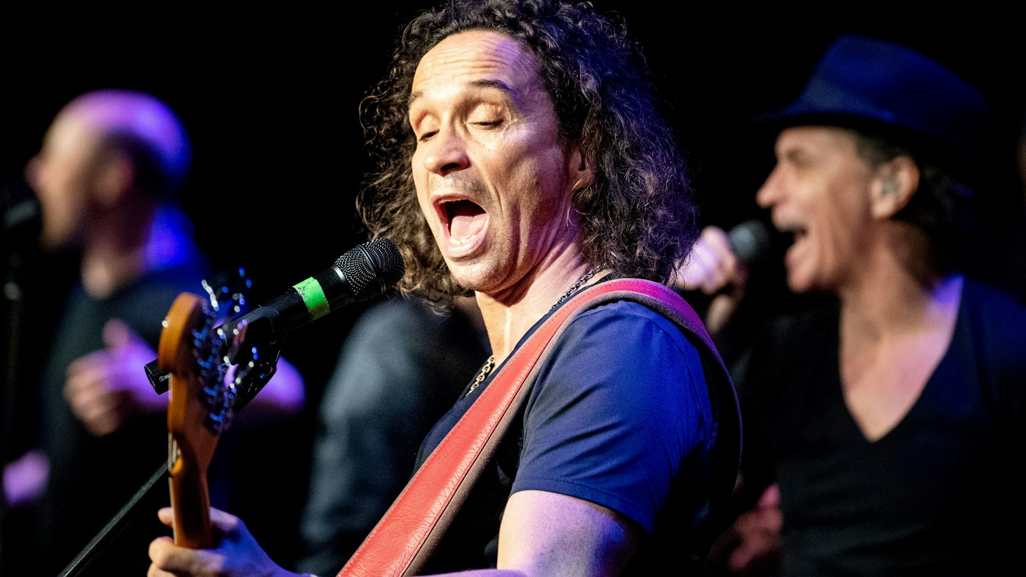 Auf dem Foto ist der Musiker Stephan Brings zu sehen.