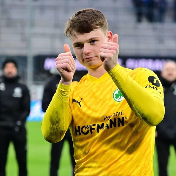 Jonas Urbig