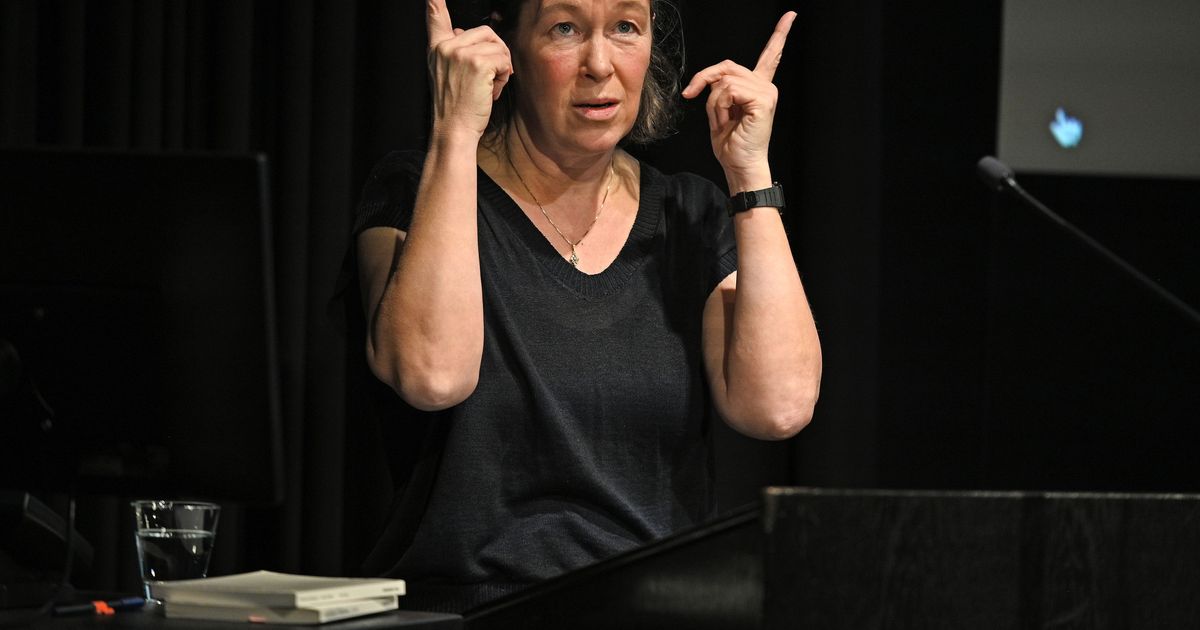 Kunsthochschule in Köln: Vorlesung von Monika Rinck wie ein langes ...