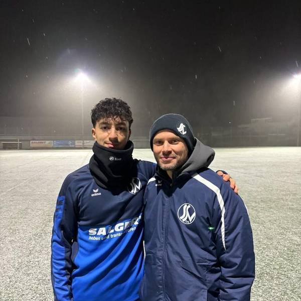 Ibrahim Hajri (links) und Trainer Alexander Otto vom Siegburger SV 04