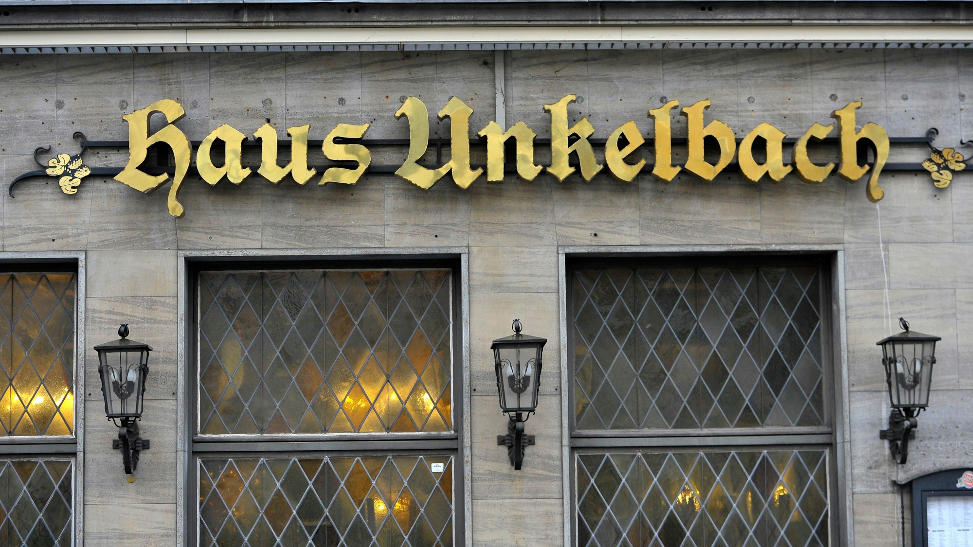 Im Unkelbach kostete das Ticket an Weiberfastnacht 111 Euro.