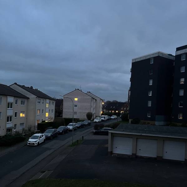 In Burscheid an der Straße In der Dellen funktionieren seit vier Tagen die Straßenlaternen nicht.