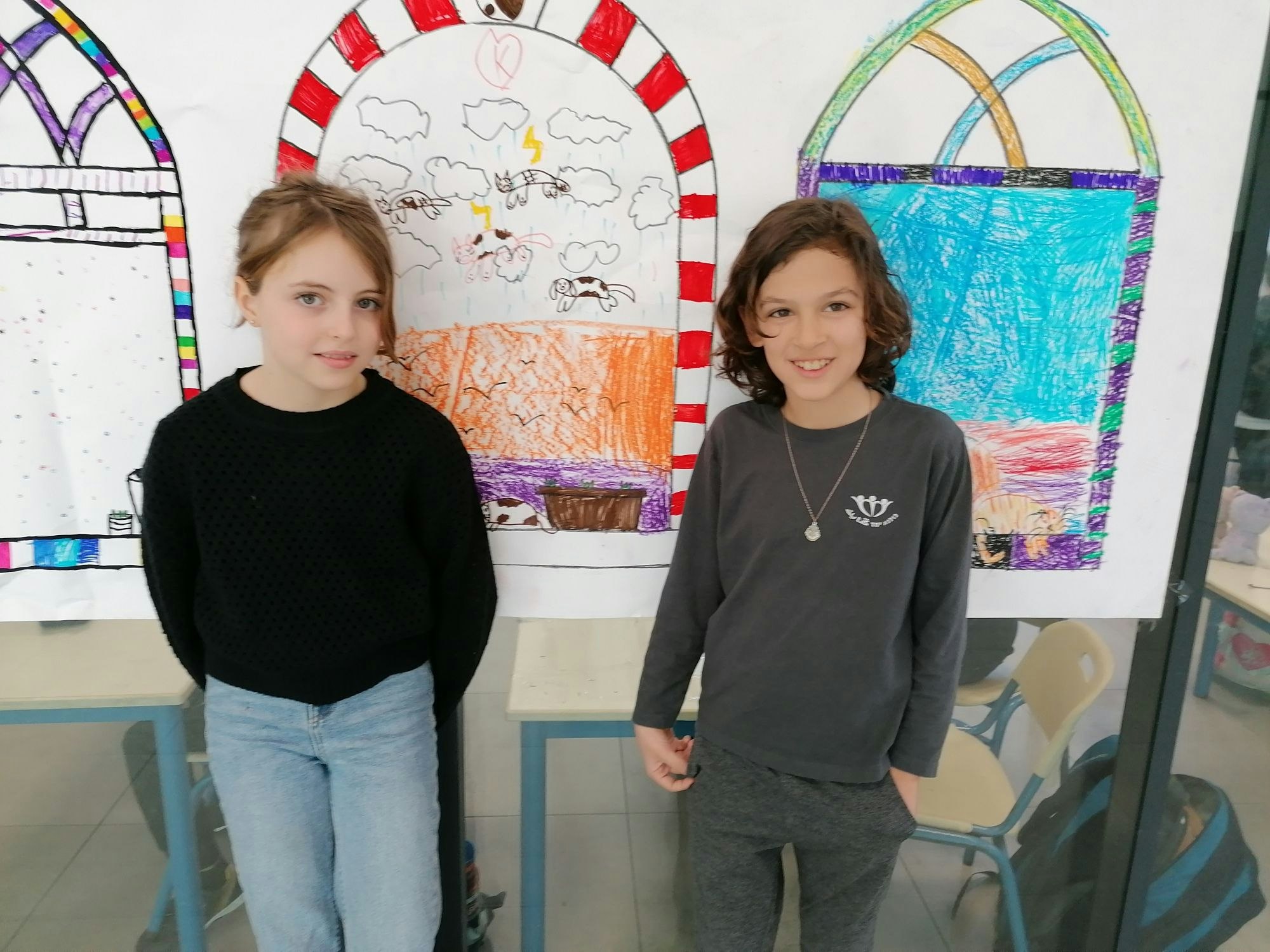 Die Schüler Rita und Emanuel an der ersten zweisprachigen Grundschule in Tel Aviv.