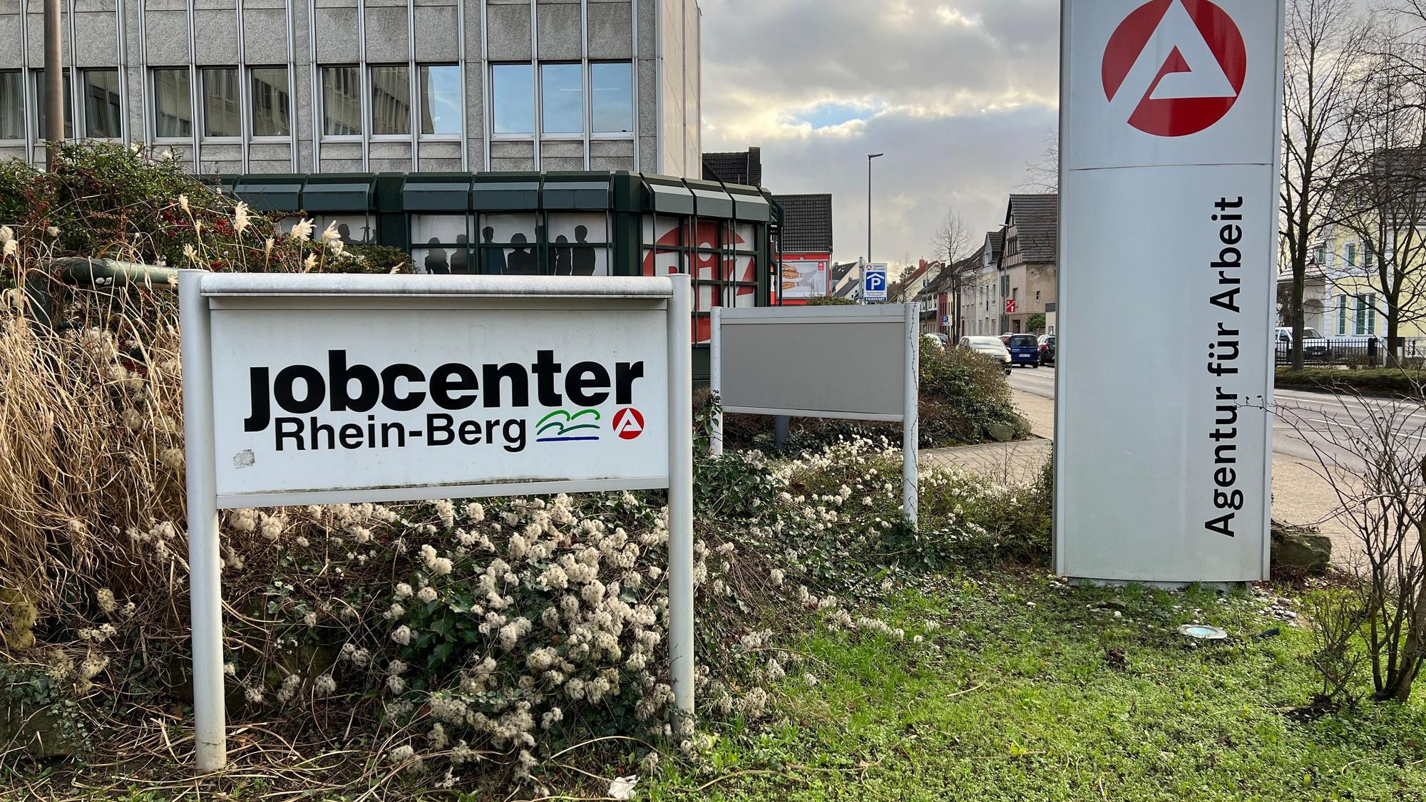 Agentur für Arbeit Bergisch Gladbach und Jobcenter Rhein-Berg in Bergisch Gladbach-Heidkamp.