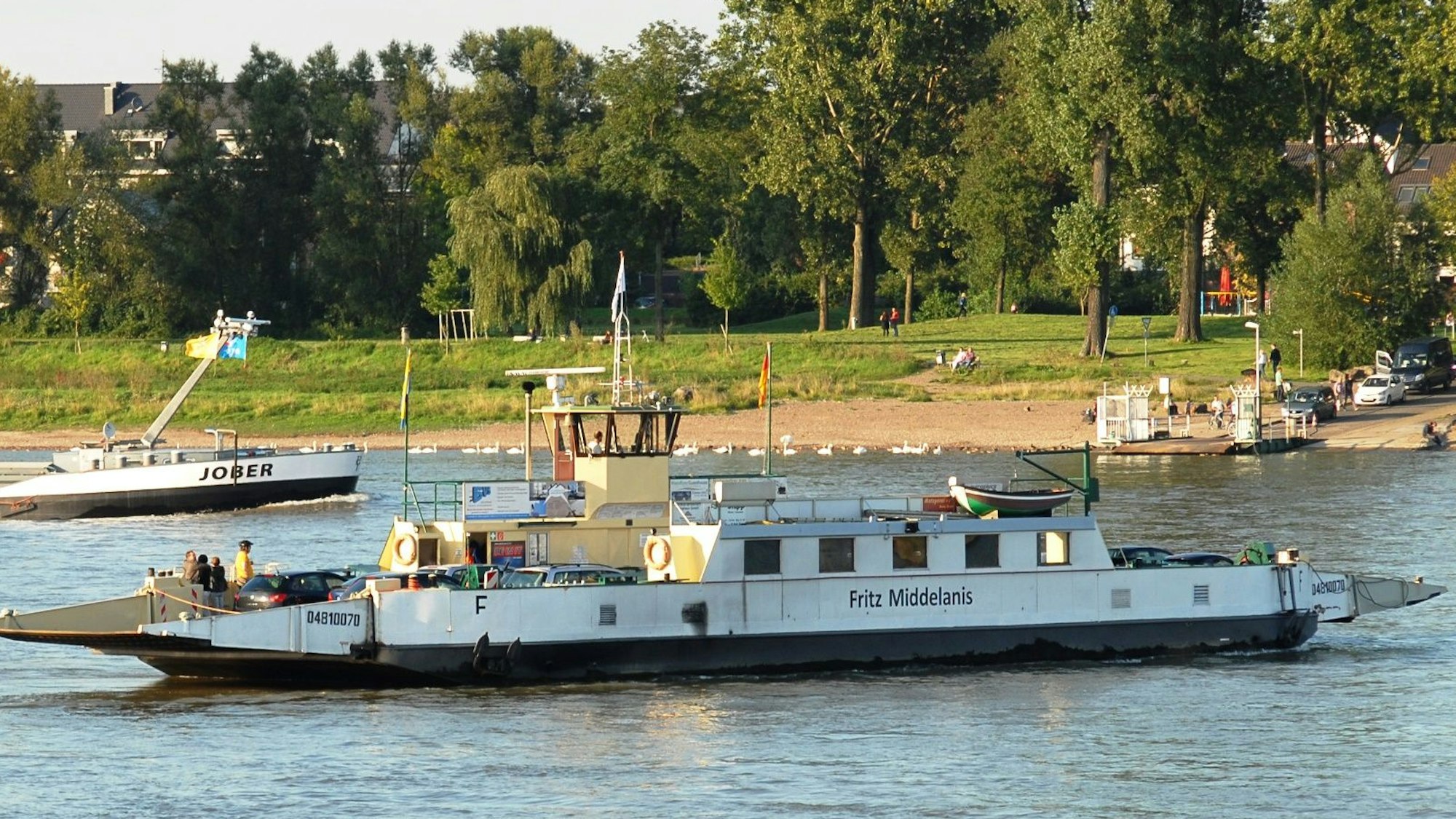 Die Rheinfähre „Fritz Middelanis“ aus dem Jahr 1962.