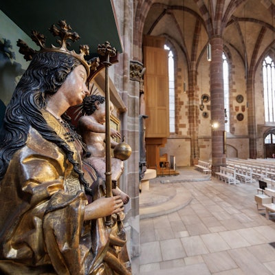 Nürnberg: Innenansicht der Frauenkirche