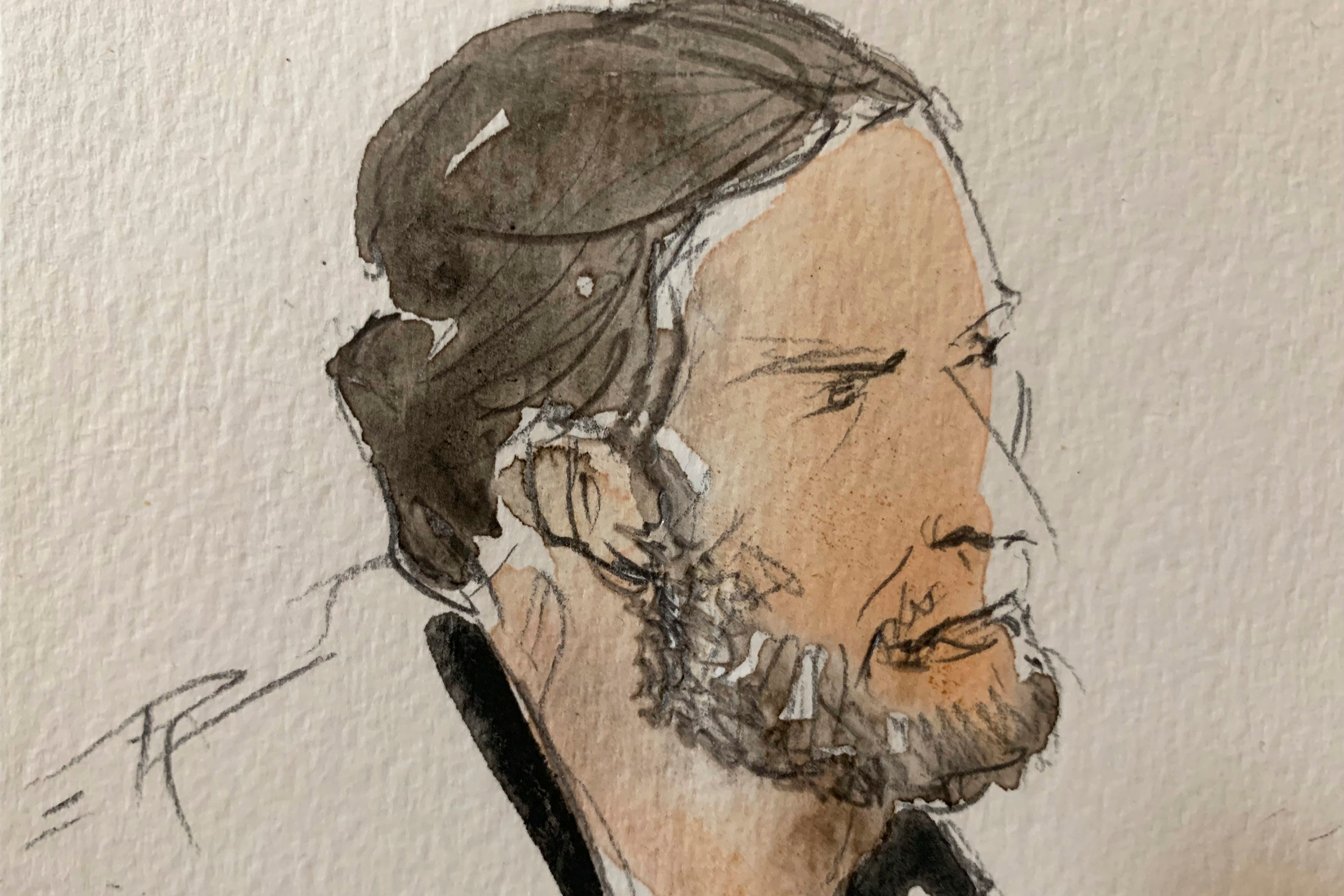 Der Hauptangeklagte Salah Abdeslam sitzt am in Paris in dem eigens für den Prozess zu den Anschlägen von 2015 gebauten Gerichtssaal
