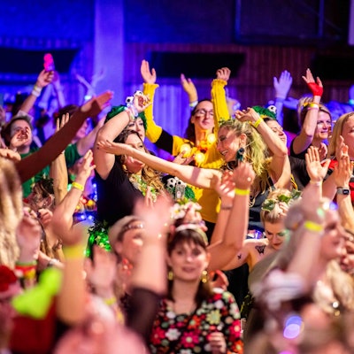 Das Bild zeigt einen Moment bei der Damensitzung in Weilerswist im vergangenen Jahr.