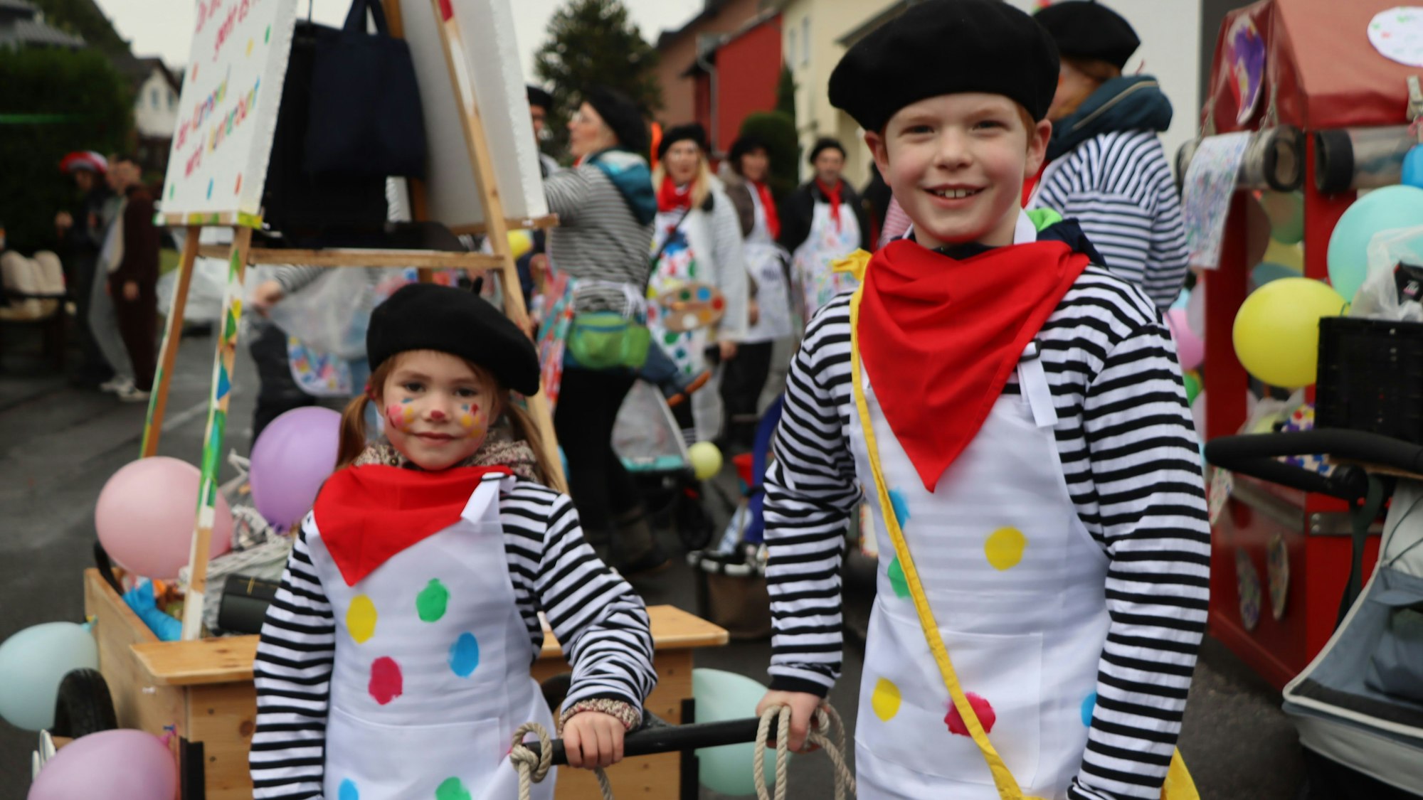 Kostümierte Pänz vom katholischen Kindergarten in Bornheim-Kardorf.