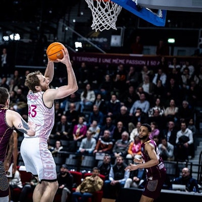 Christian Sengfelder war mit 13 Punkten bester Werfer und mit sechs Rebounds bester Rebounder der Baskets.