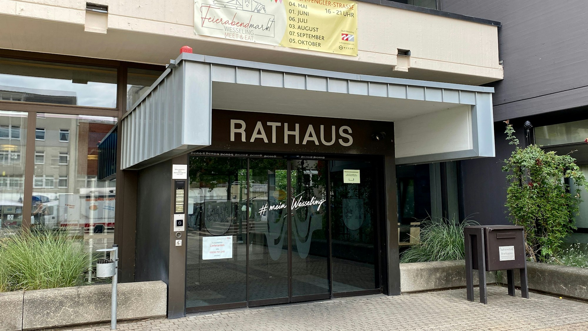 Das Rathaus in Wesseling.