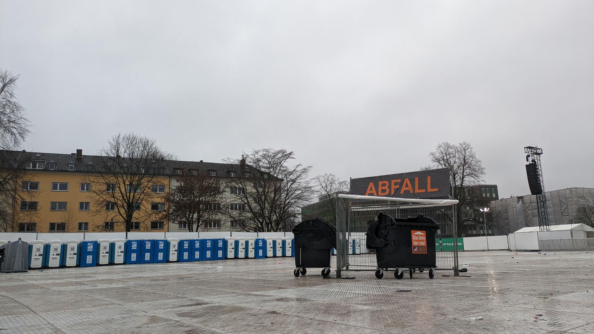 Tote Hose auf der Uniwiese