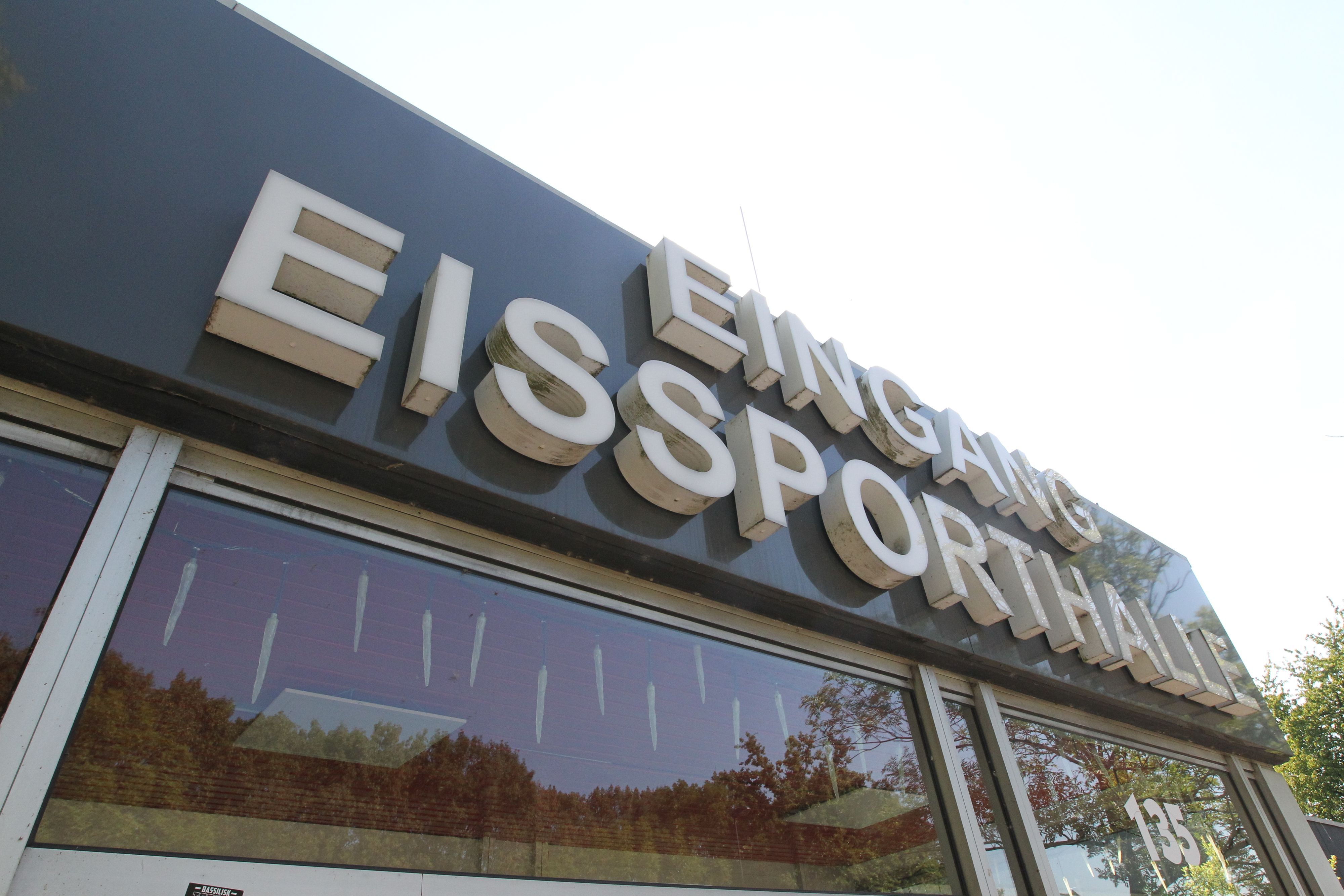 Die Eissporthalle in Troisdorf-Kriegsdorf.