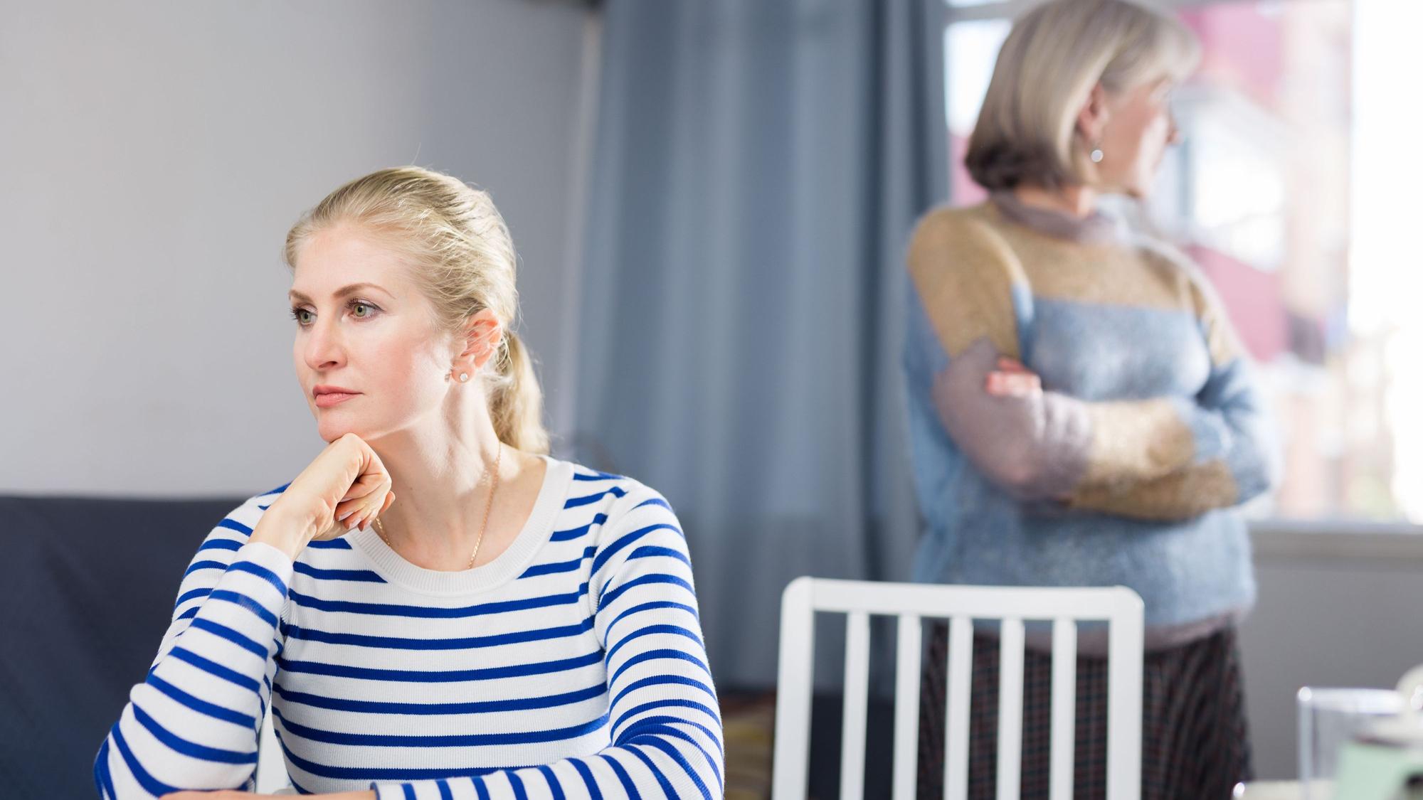 Ablösung von den Eltern: Meine Mutter will täglich Kontakt, das ist mir